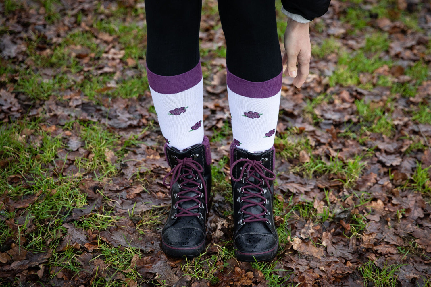 Can wearing compression socks help with restless legs syndrome?