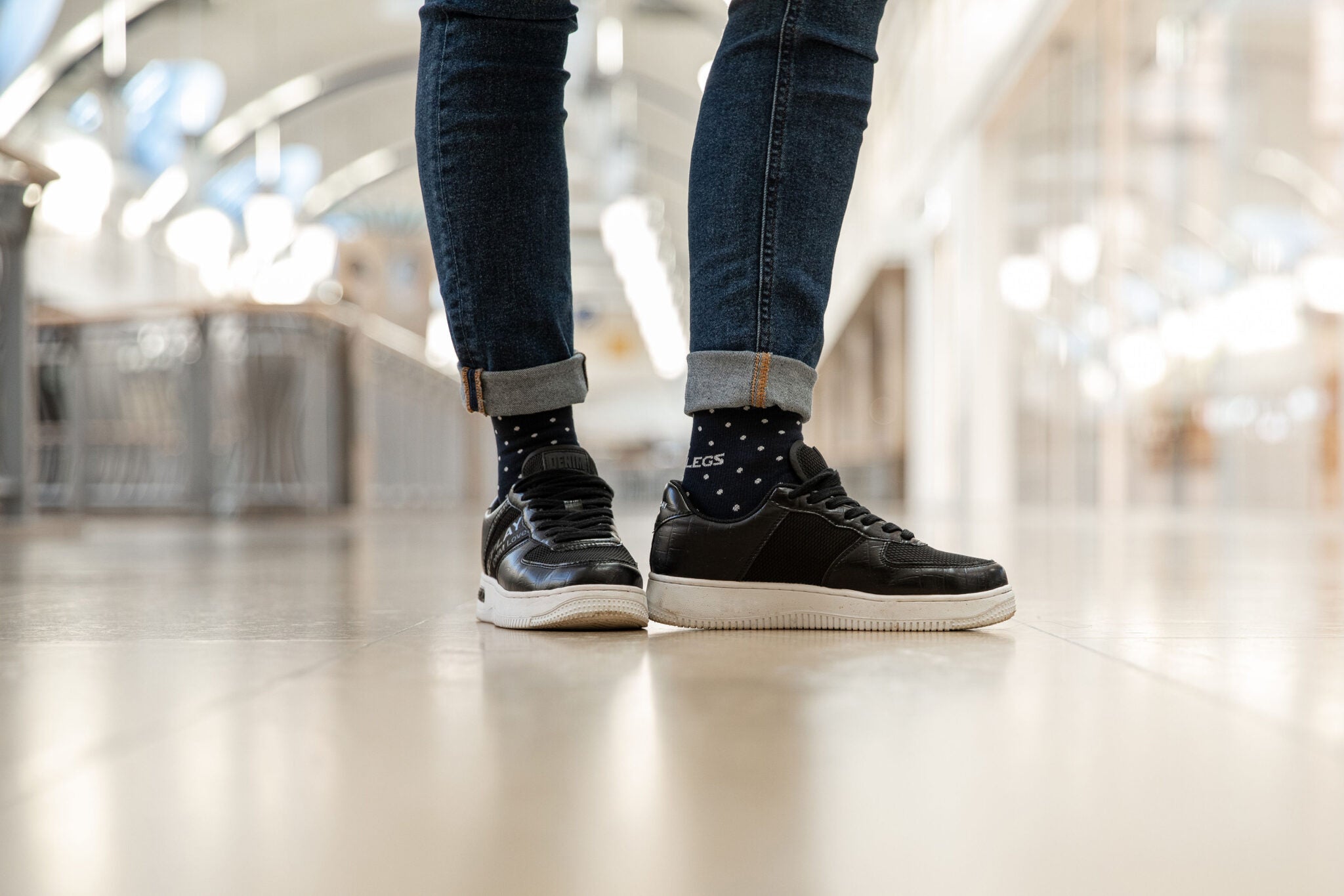 Why Frequent Flyers Should Wear Compression Socks