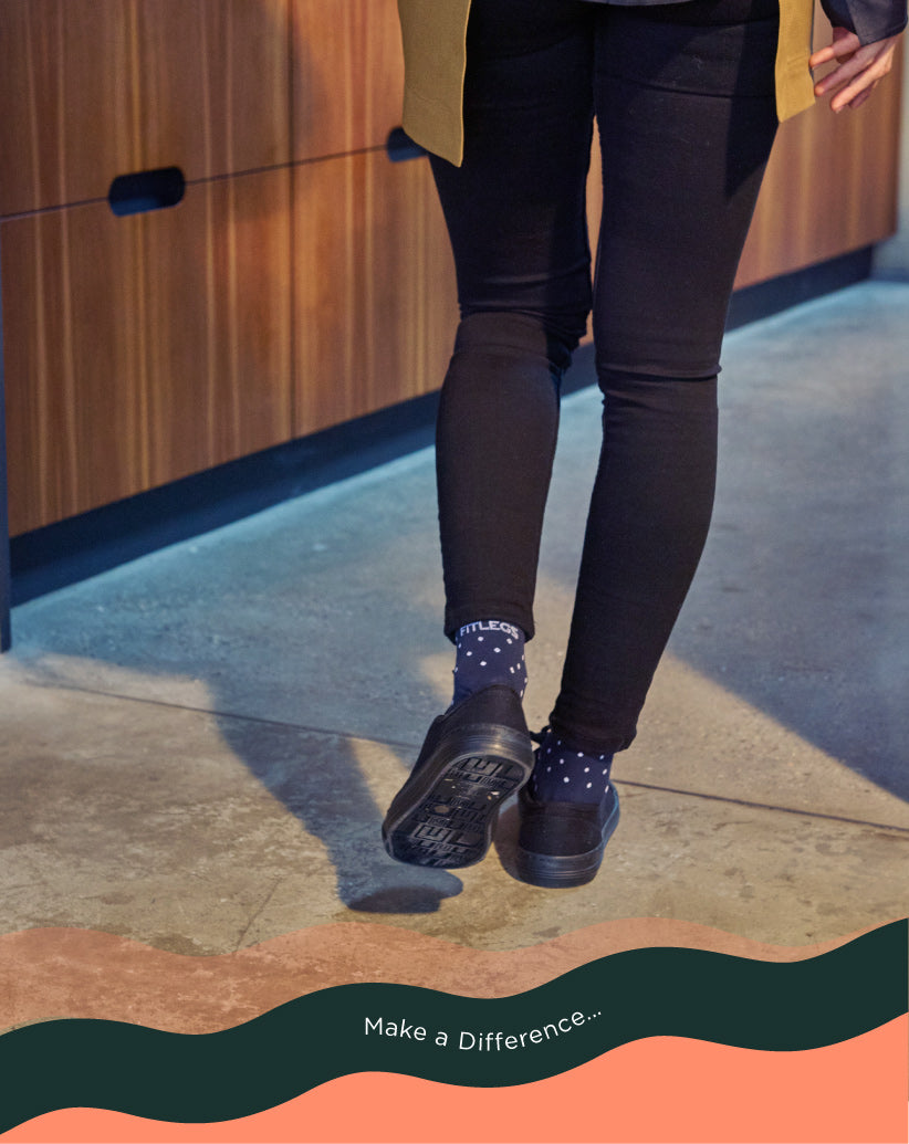 Fitlegs everyday life compression socks - polka dot blue - benefits of wearing