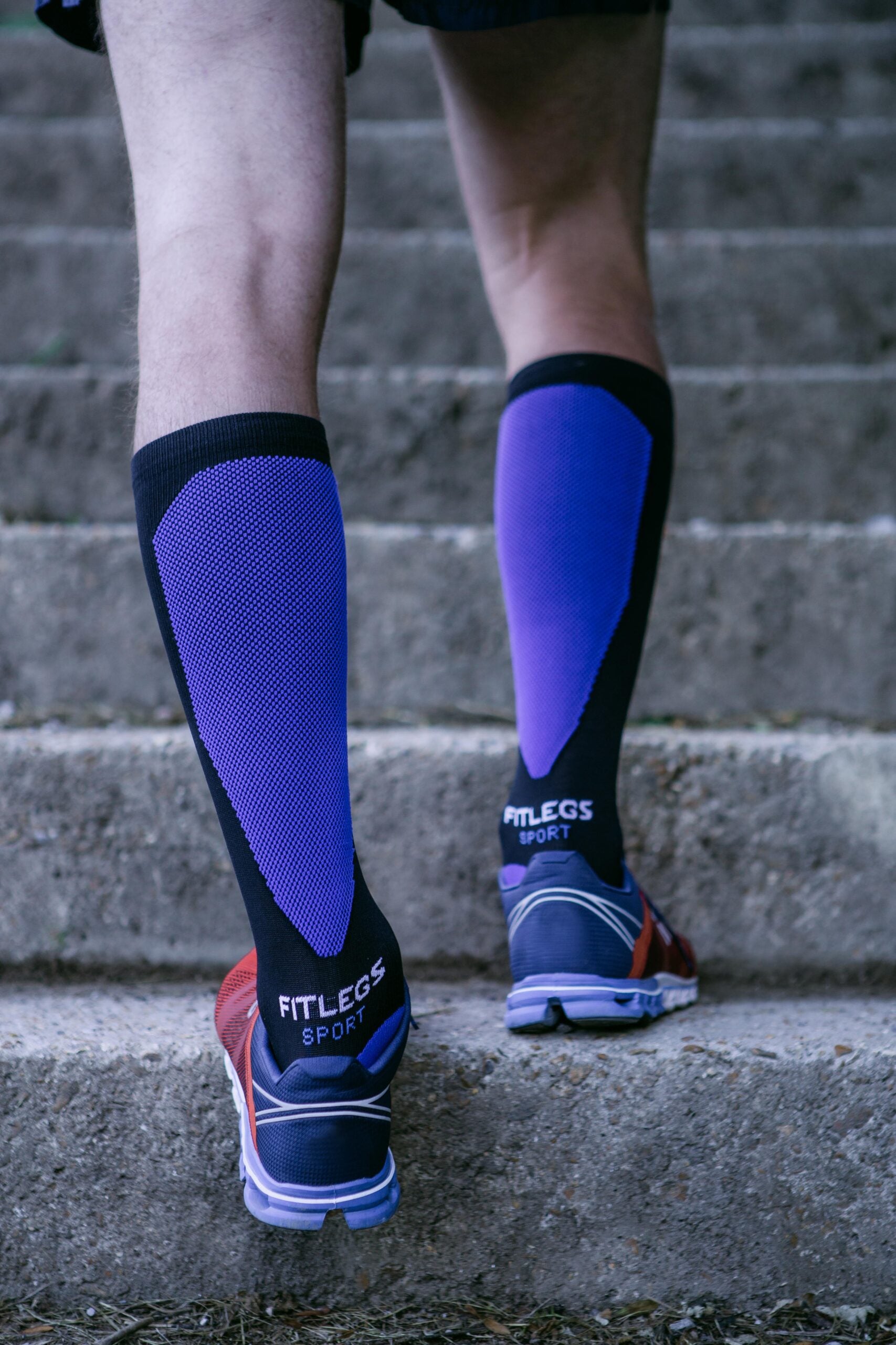Fitlegs sports compression socks - blue - lifestyle
